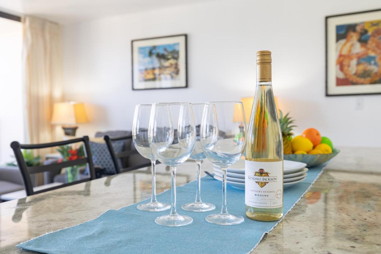 Waikiki Escapade Mountain Views Condo, Steps To Beach With Parking Perk โฮโนลูลู ภายนอก รูปภาพ