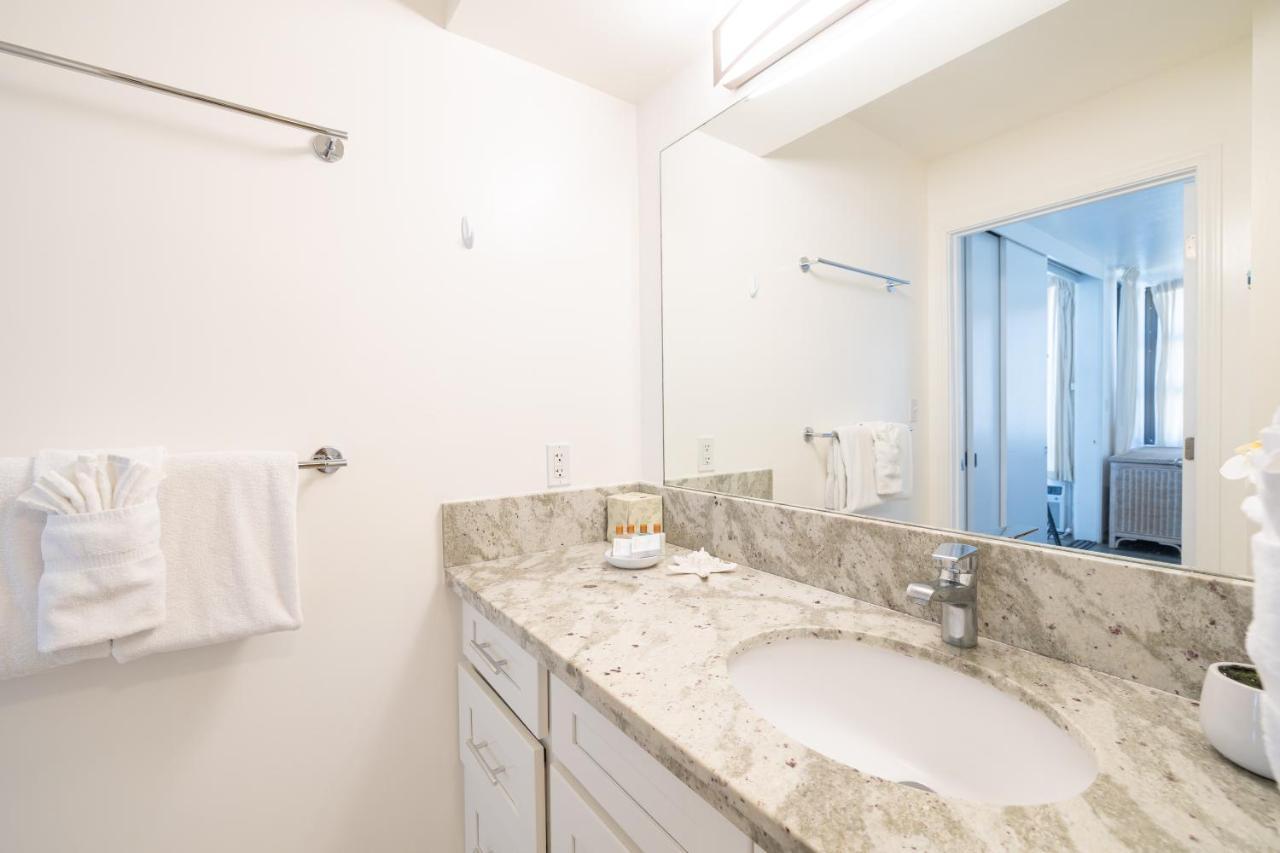 Waikiki Escapade Mountain Views Condo, Steps To Beach With Parking Perk โฮโนลูลู ภายนอก รูปภาพ