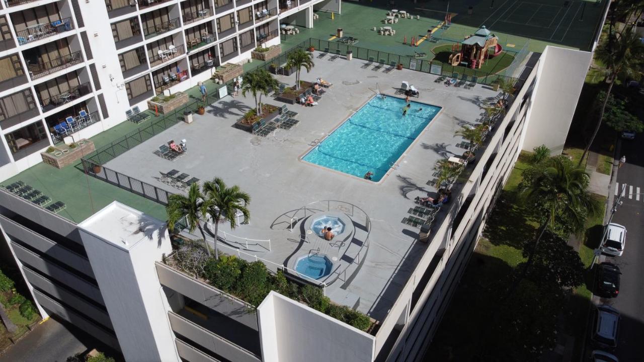 Waikiki Escapade Mountain Views Condo, Steps To Beach With Parking Perk โฮโนลูลู ภายนอก รูปภาพ