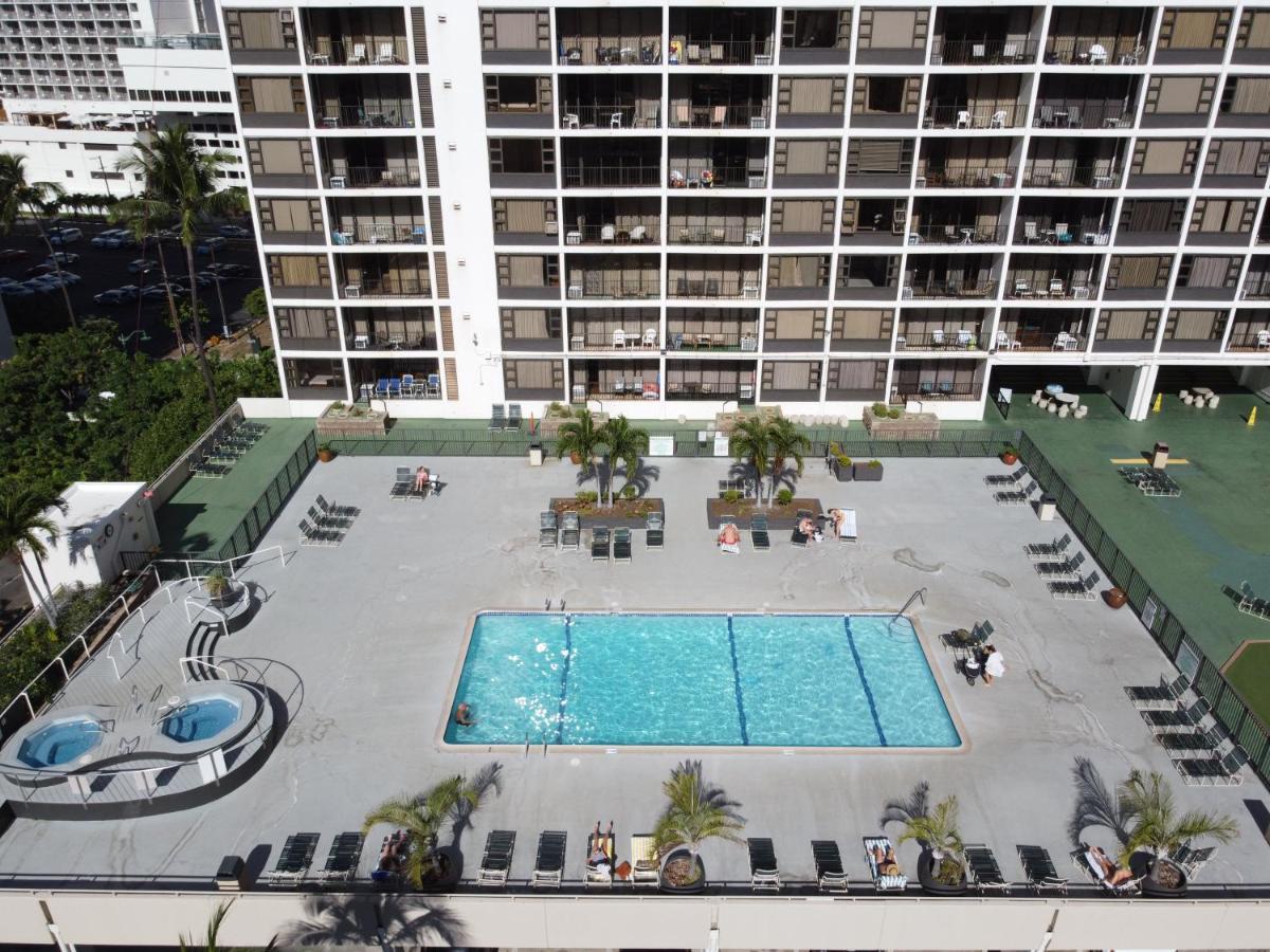 Waikiki Escapade Mountain Views Condo, Steps To Beach With Parking Perk โฮโนลูลู ภายนอก รูปภาพ