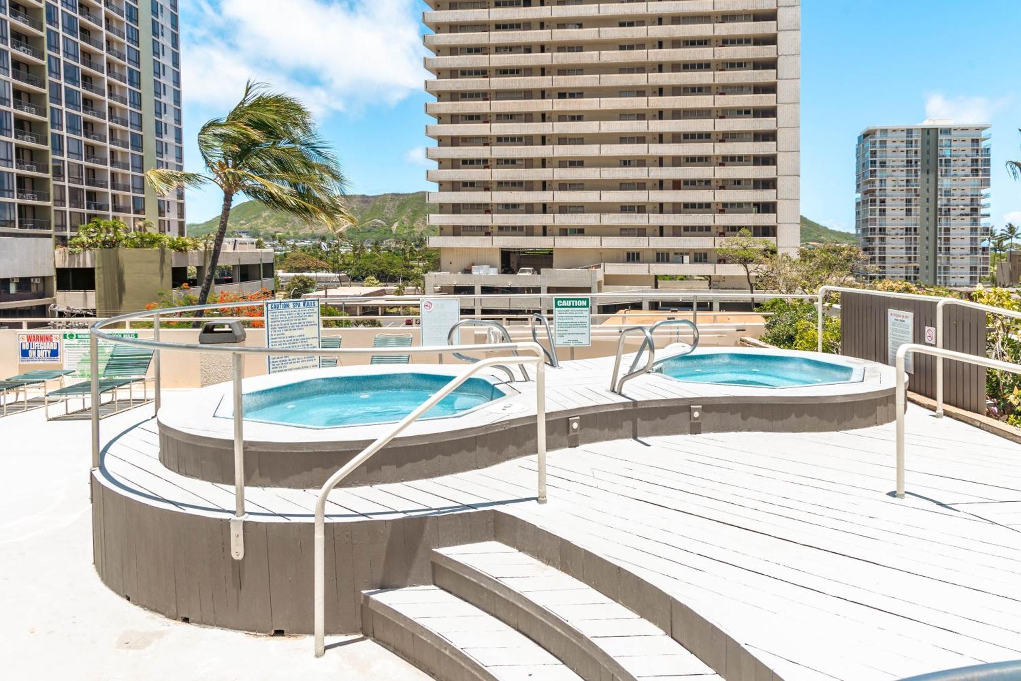 Waikiki Escapade Mountain Views Condo, Steps To Beach With Parking Perk โฮโนลูลู ภายนอก รูปภาพ